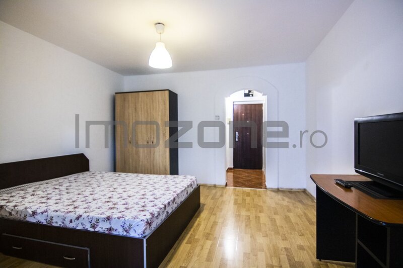 Drumul Taberei - Favorit, garsoniera, 3/10, mutare imediata, mobilata