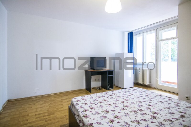 Drumul Taberei - Favorit, garsoniera, 3/10, mutare imediata, mobilata